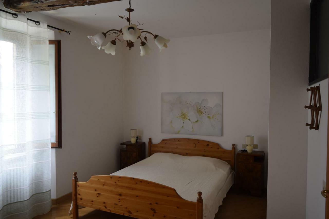 Il Gelsomino Appartement Villa Guardia Buitenkant foto
