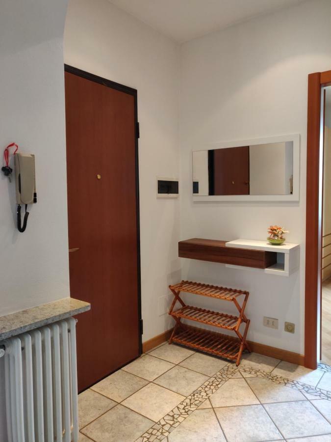 Il Gelsomino Appartement Villa Guardia Buitenkant foto