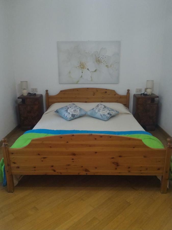 Il Gelsomino Appartement Villa Guardia Buitenkant foto